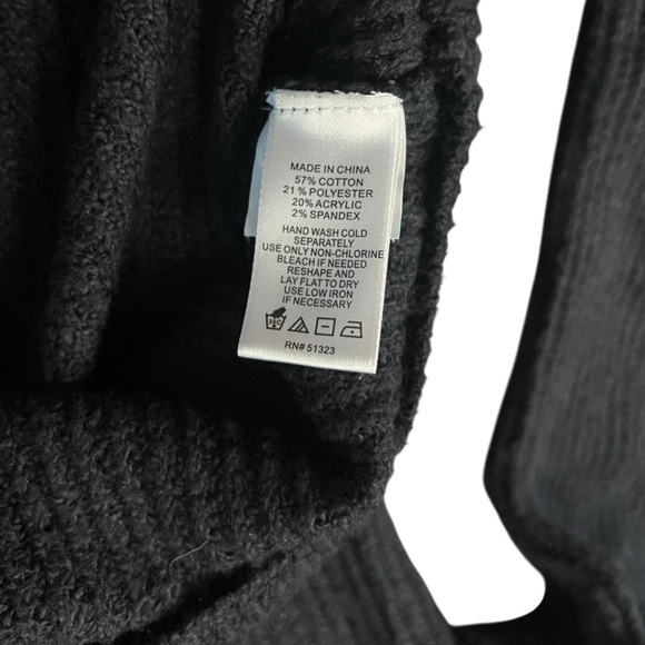 1.STATE Jewel Back Button Up Balloon Sleeve Sweater Cardigan - Picture 8 of 10